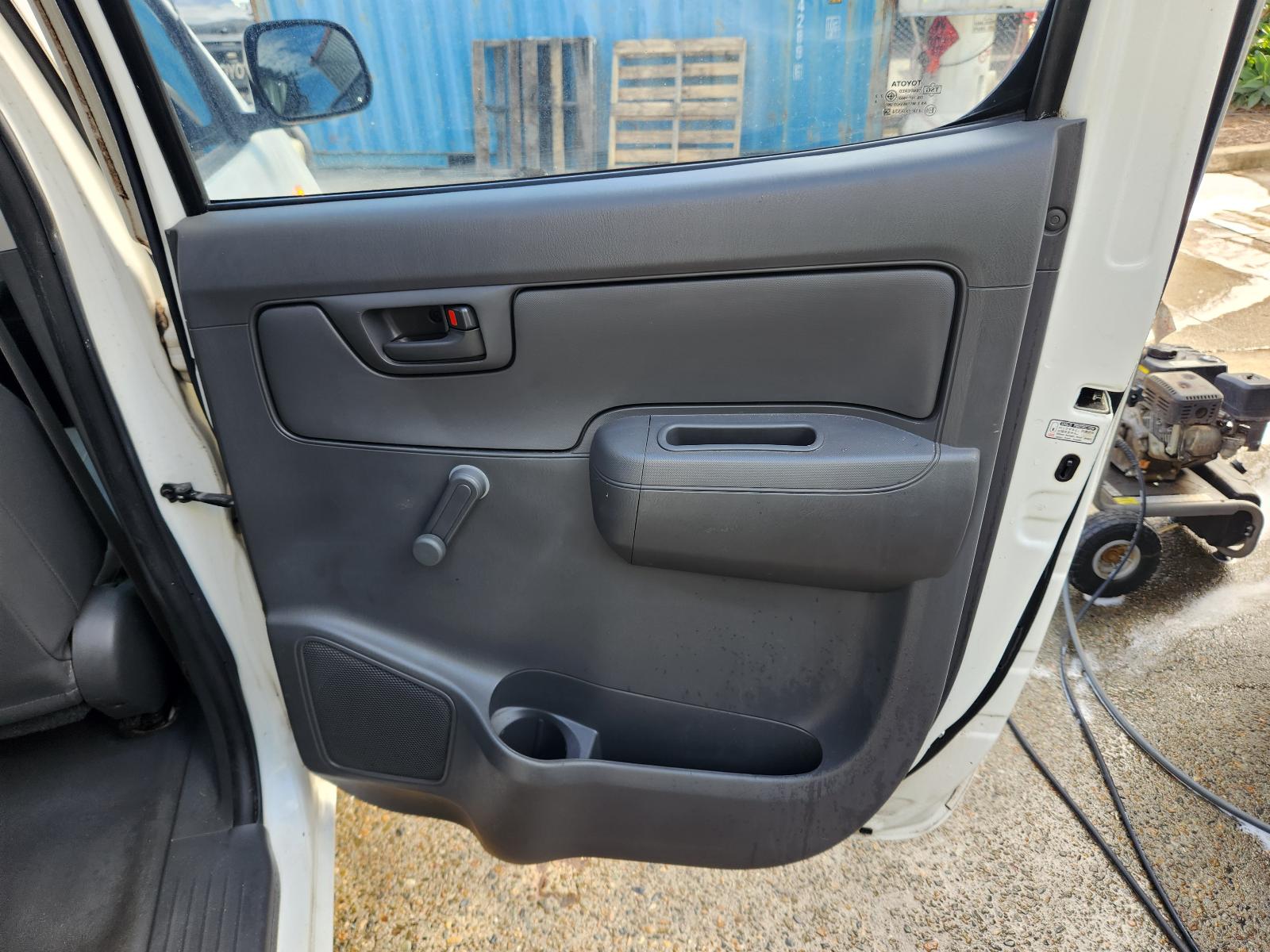 Toyota Hilux 2012 4 Door Utility View Toyota Hilux 2012 4 Door Utility