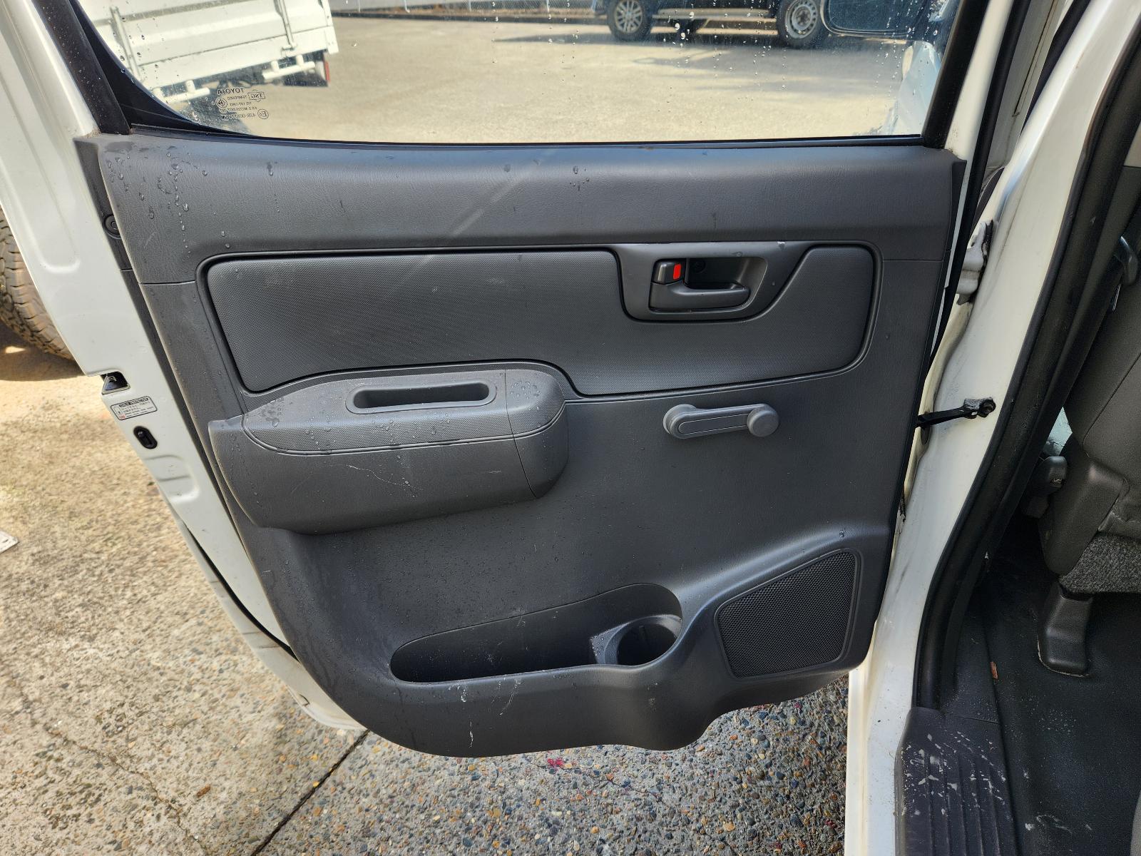 Toyota Hilux 2012 4 Door Utility View Toyota Hilux 2012 4 Door Utility