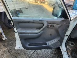 View Toyota Landcruiser 2006 4 Door Station Wagon