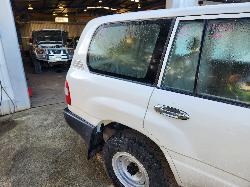 View Toyota Landcruiser 2006 4 Door Station Wagon