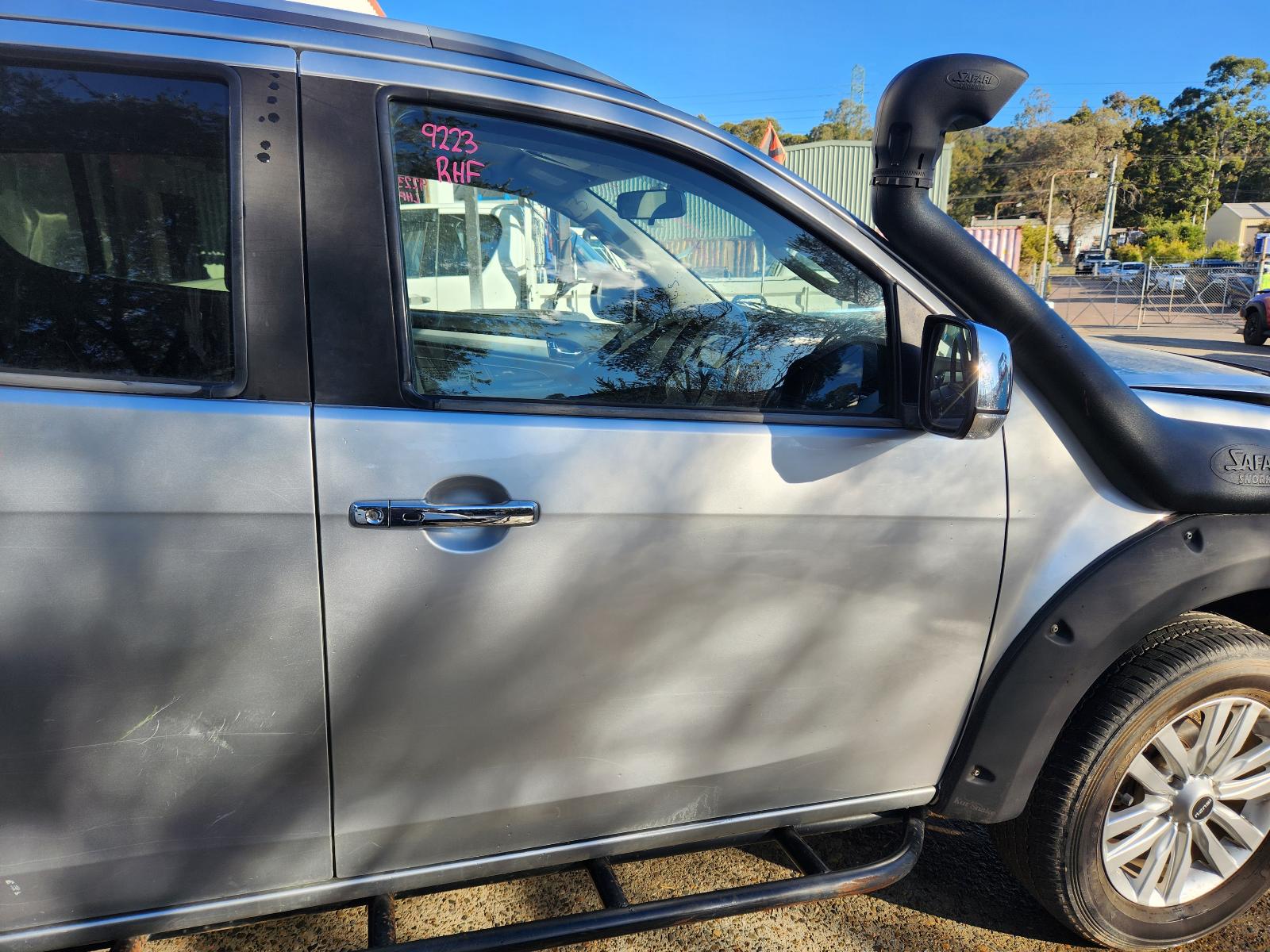 View Isuzu Mu-x 2017 4 Door Station Wagon