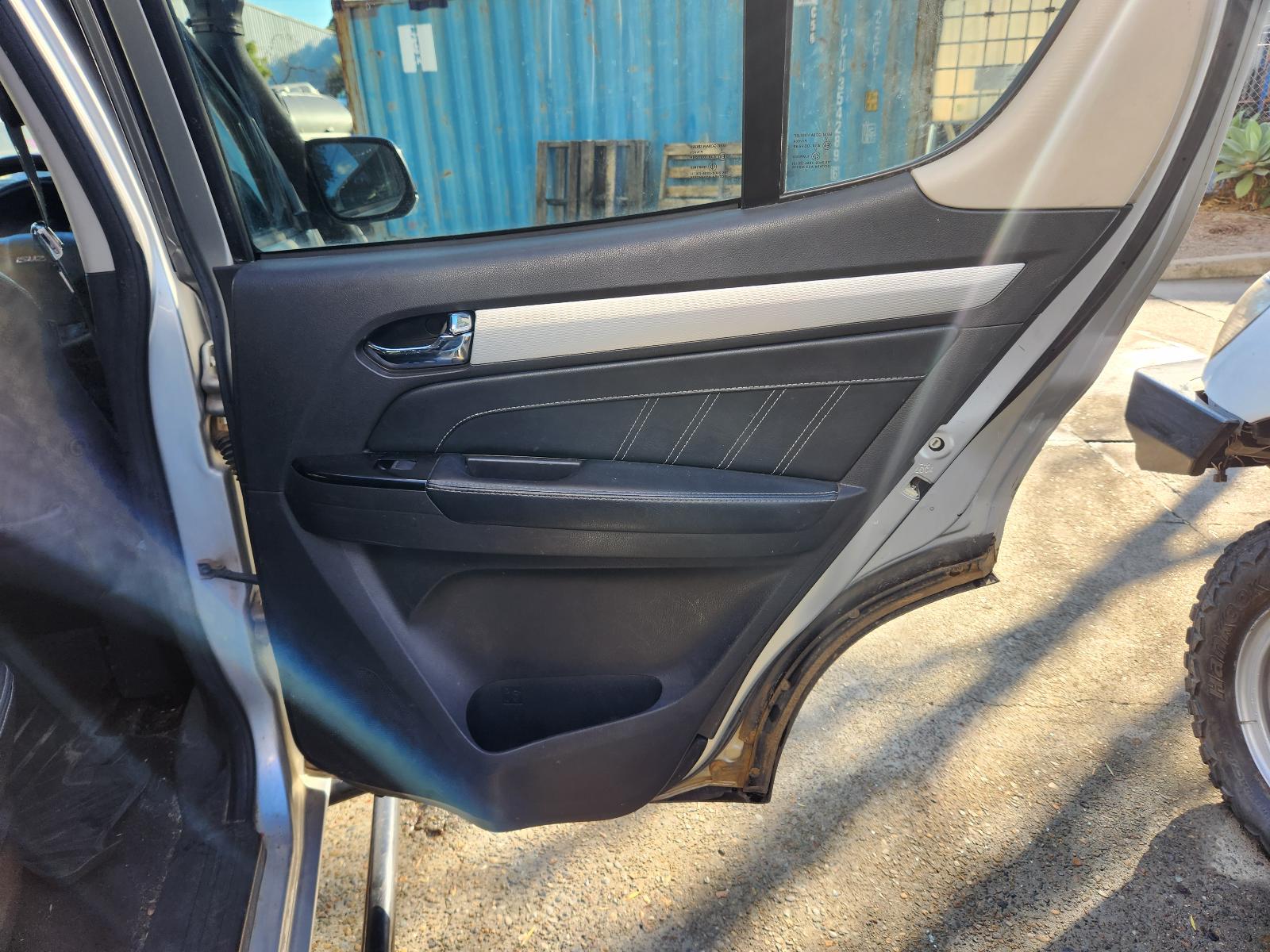 View Isuzu Mu-x 2017 4 Door Station Wagon