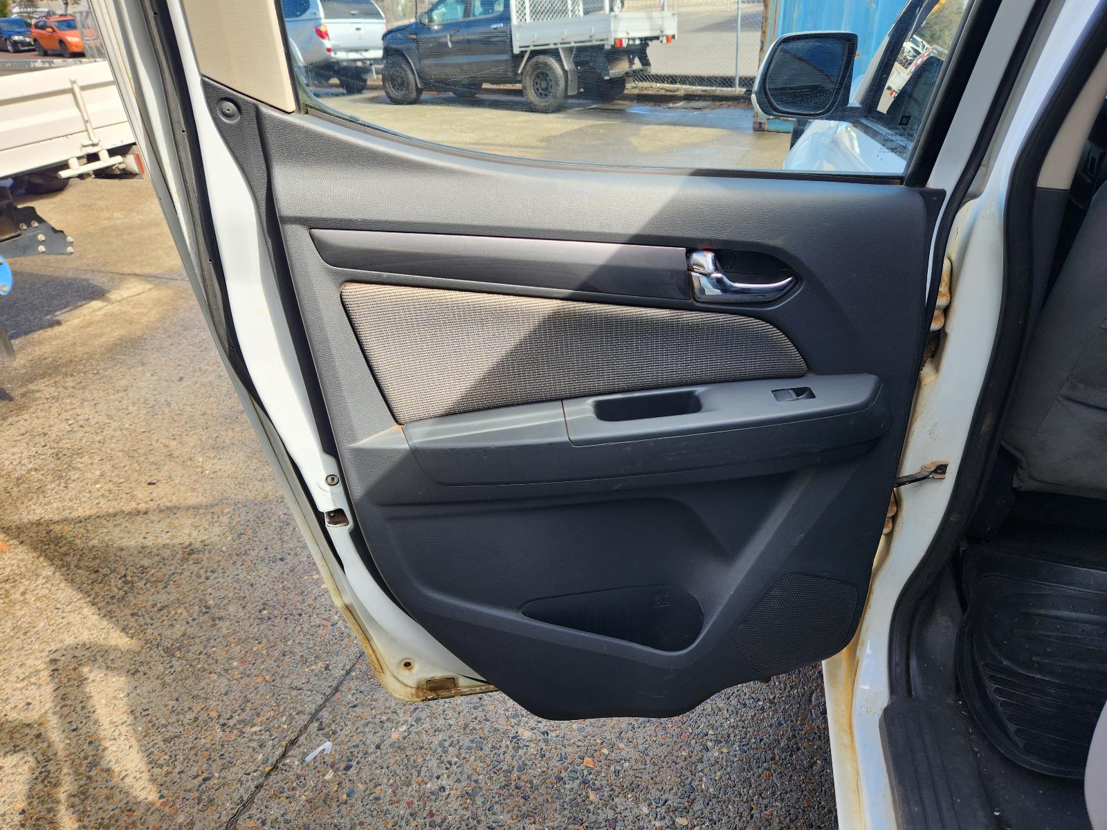 View Holden Colorado 2012 4 Door Utility