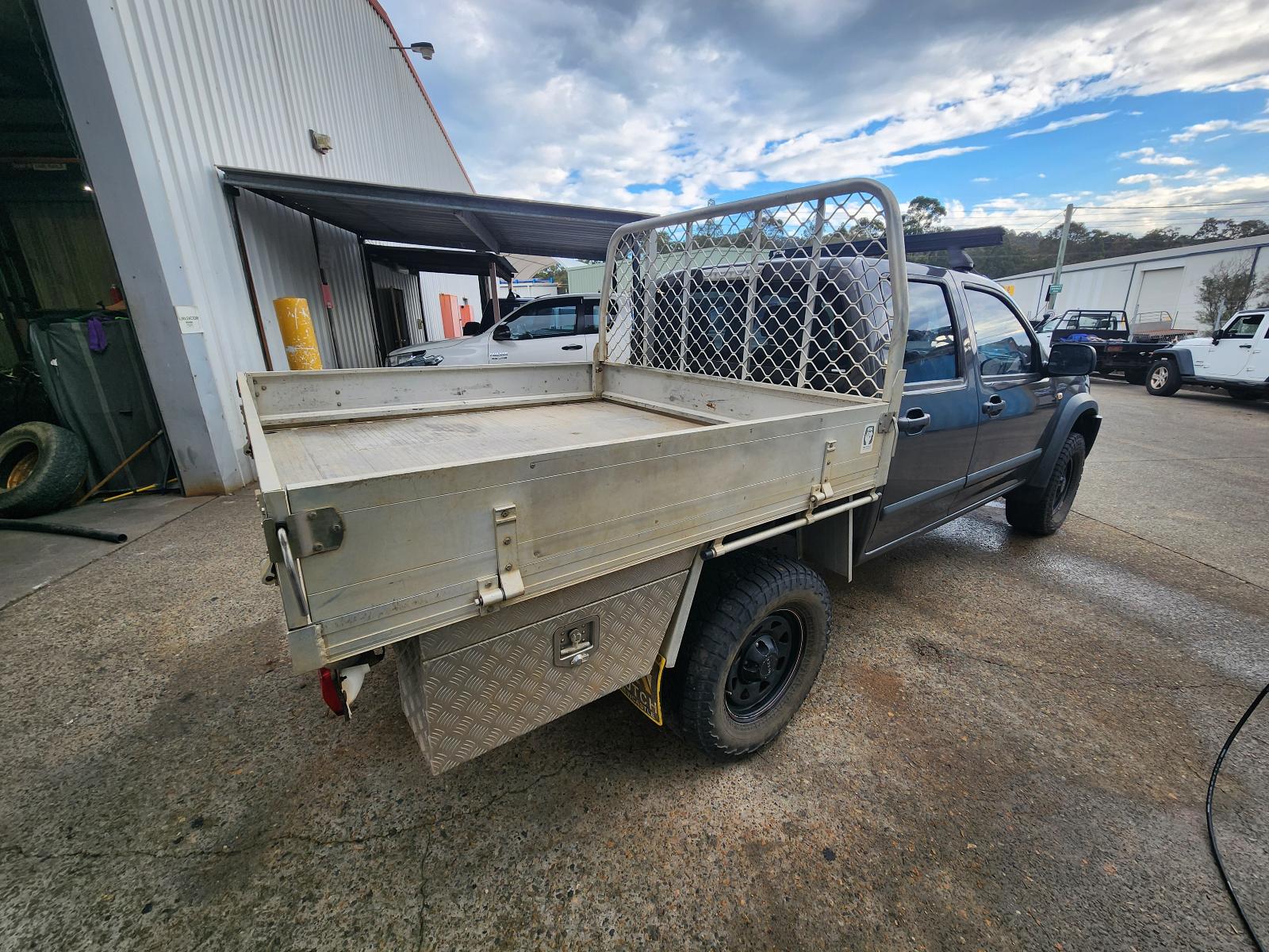 Isuzu Dmax 2012 4 Door Pickup View Isuzu Dmax 2012 4 Door Pickup