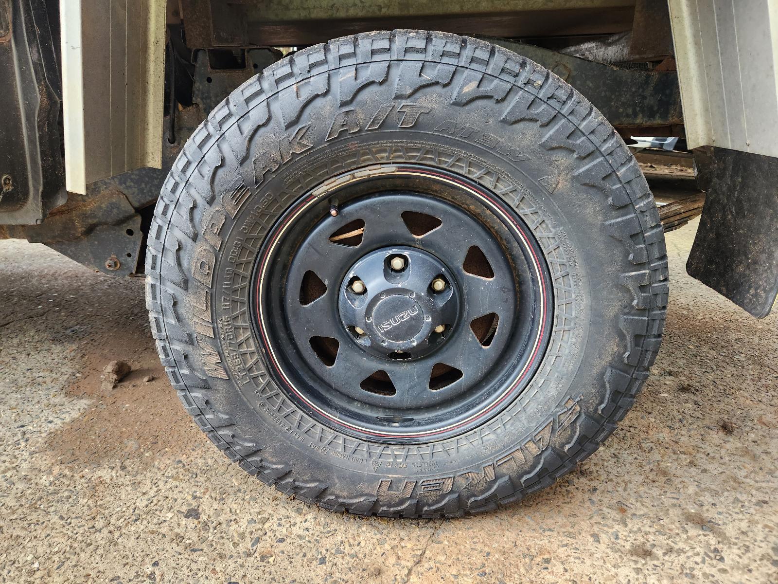 Isuzu Dmax 2012 4 Door Pickup View Isuzu Dmax 2012 4 Door Pickup