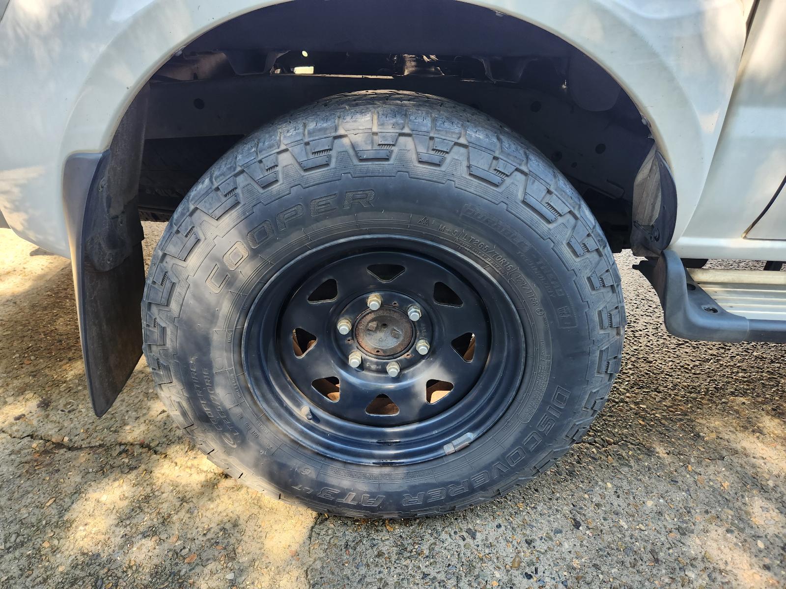 Nissan Navara 2014 4 Door Utility View Nissan Navara 2014 4 Door Utility