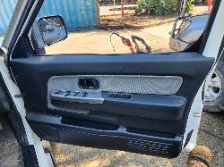 View Nissan Navara 2014 4 Door Utility