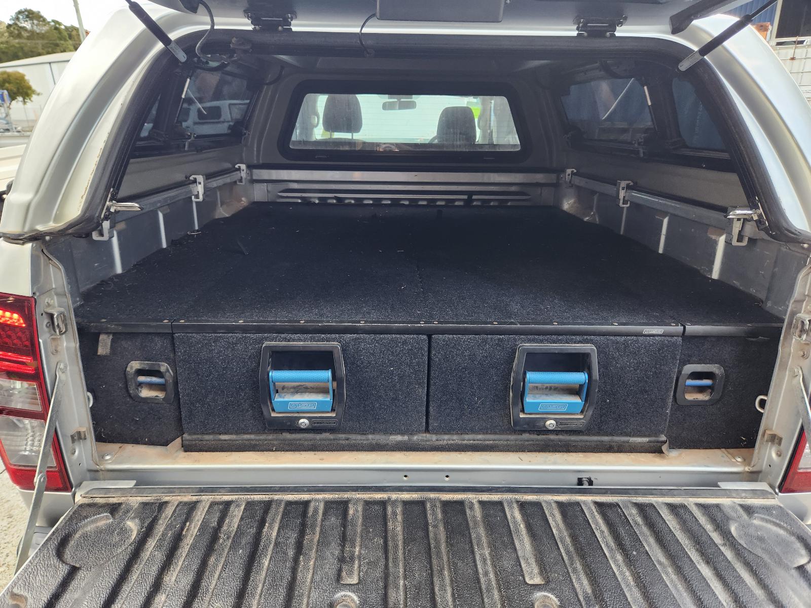 Isuzu Dmax 2018 4 Door Utility View Isuzu Dmax 2018 4 Door Utility