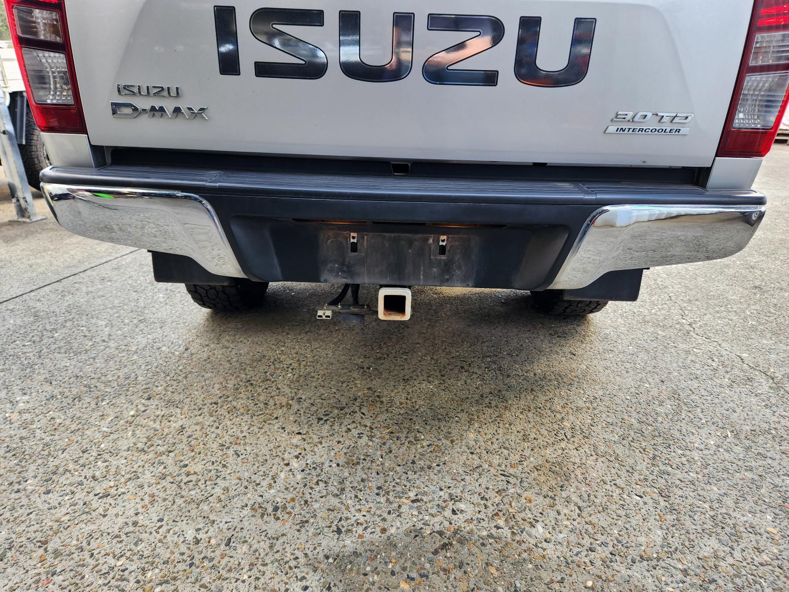 Isuzu Dmax 2018 4 Door Utility View Isuzu Dmax 2018 4 Door Utility
