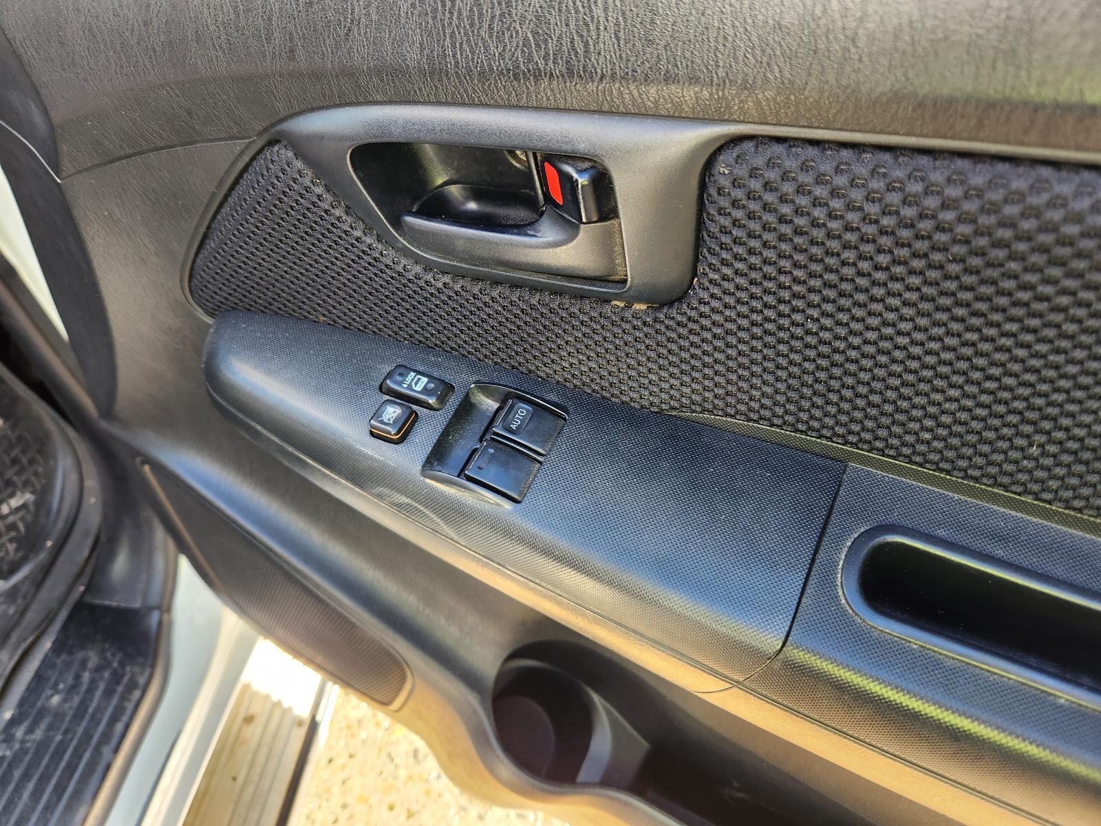 Toyota Hilux 2013 2 Door Pickup View Toyota Hilux 2013 2 Door Pickup