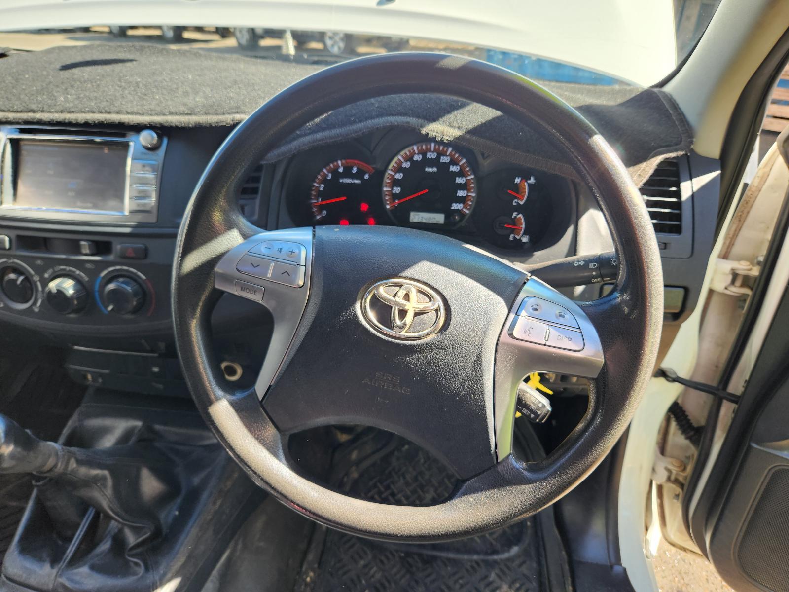 Toyota Hilux 2013 2 Door Pickup View Toyota Hilux 2013 2 Door Pickup