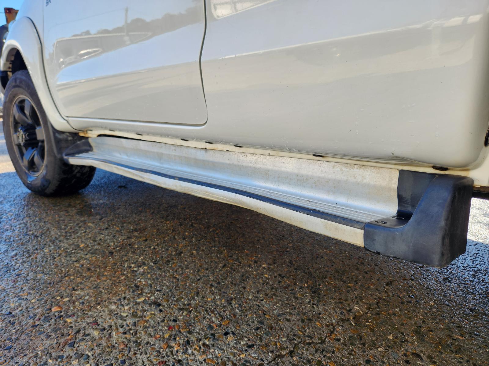 Toyota Hilux 2013 2 Door Pickup View Toyota Hilux 2013 2 Door Pickup