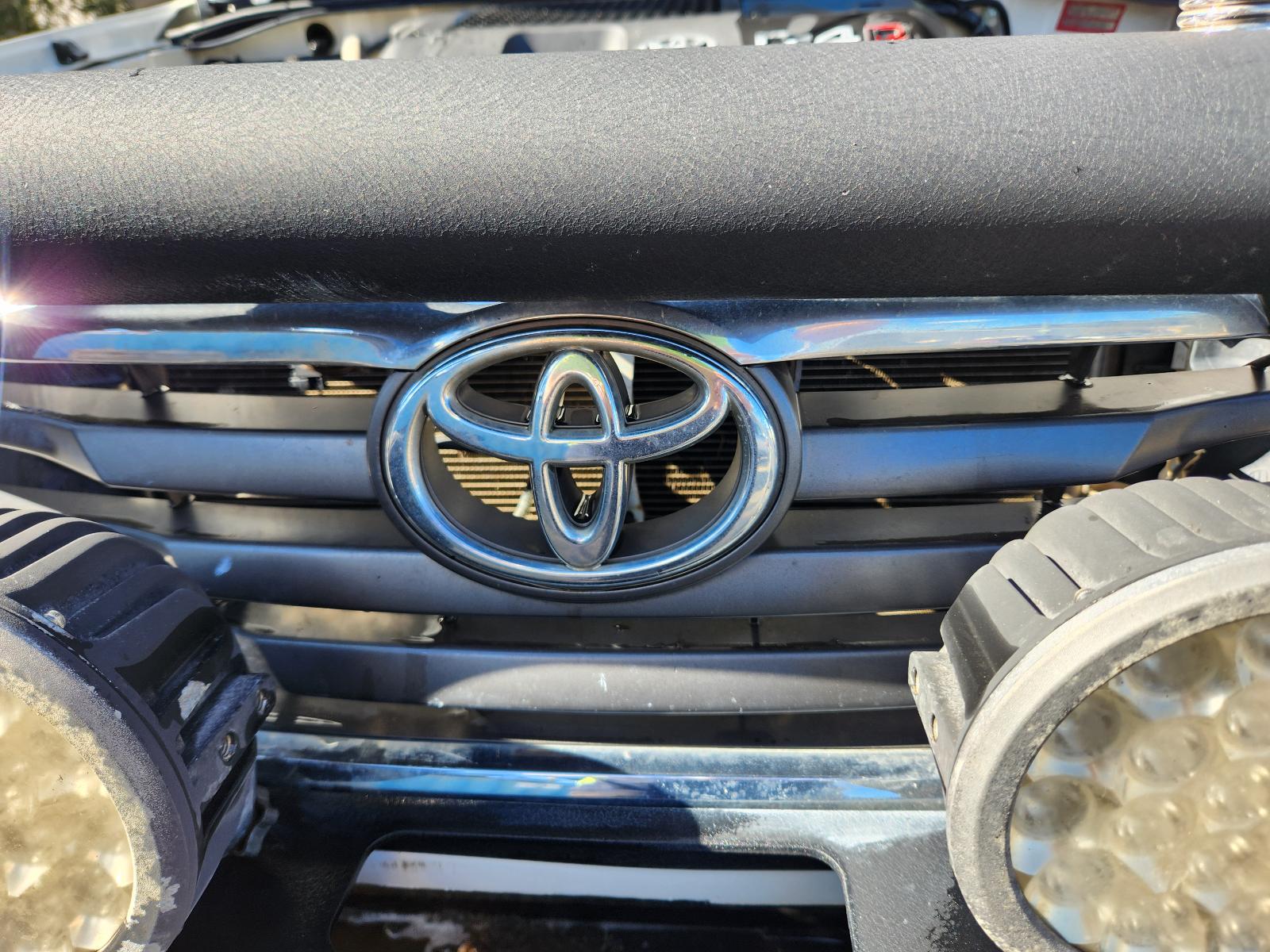 Toyota Hilux 2013 2 Door Pickup View Toyota Hilux 2013 2 Door Pickup