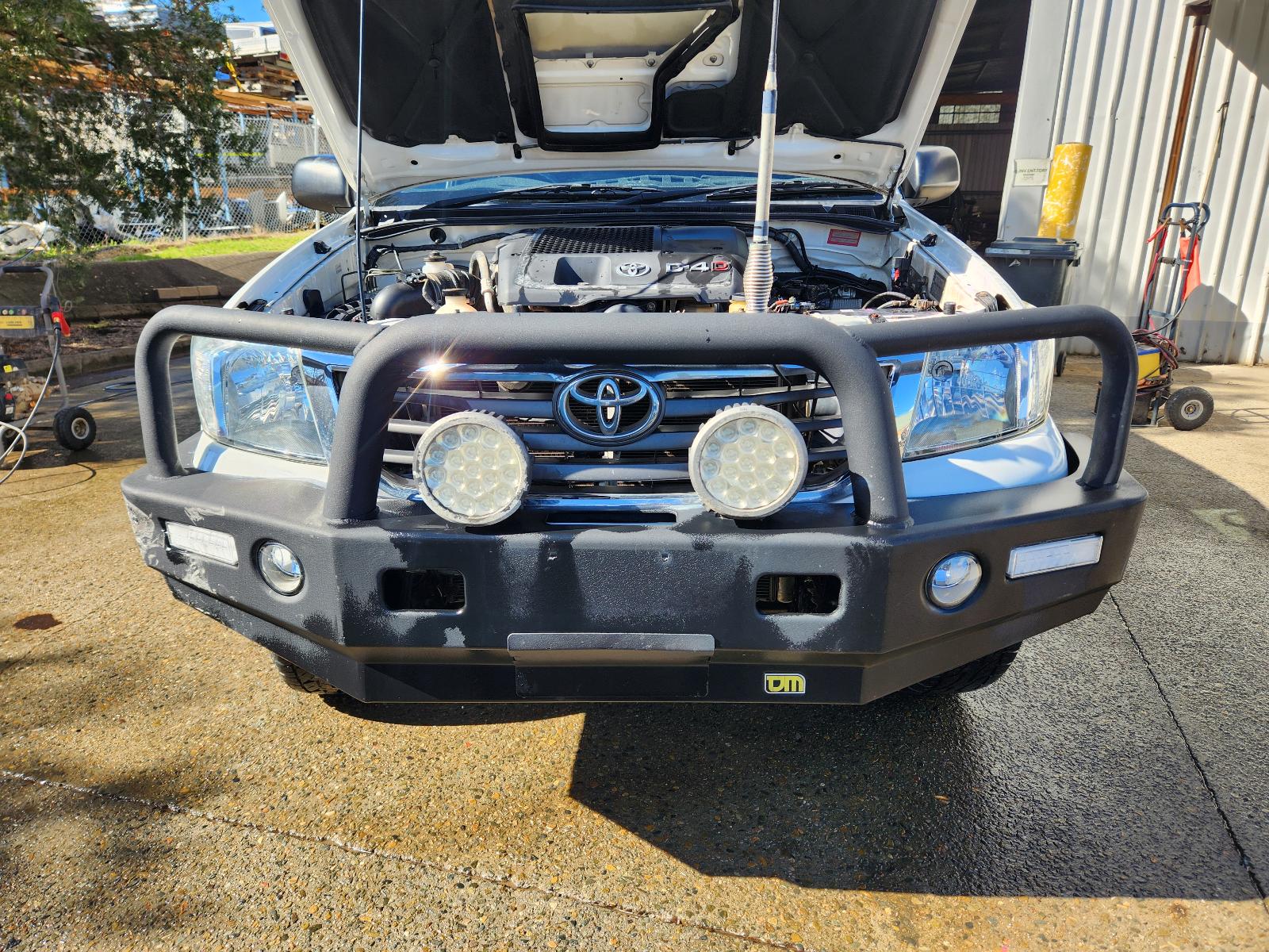 Toyota Hilux 2013 2 Door Pickup View Toyota Hilux 2013 2 Door Pickup