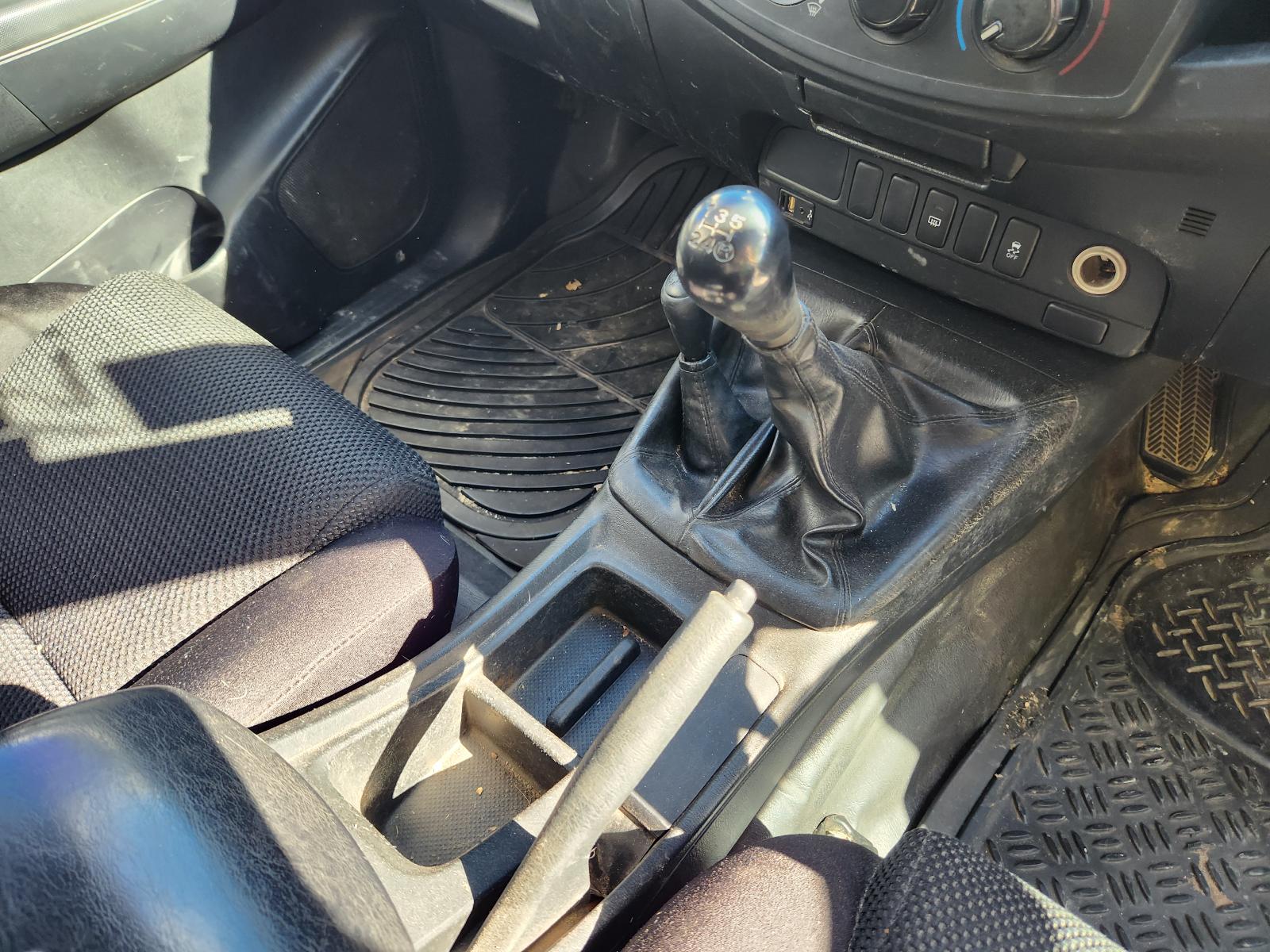 Toyota Hilux 2013 2 Door Pickup View Toyota Hilux 2013 2 Door Pickup