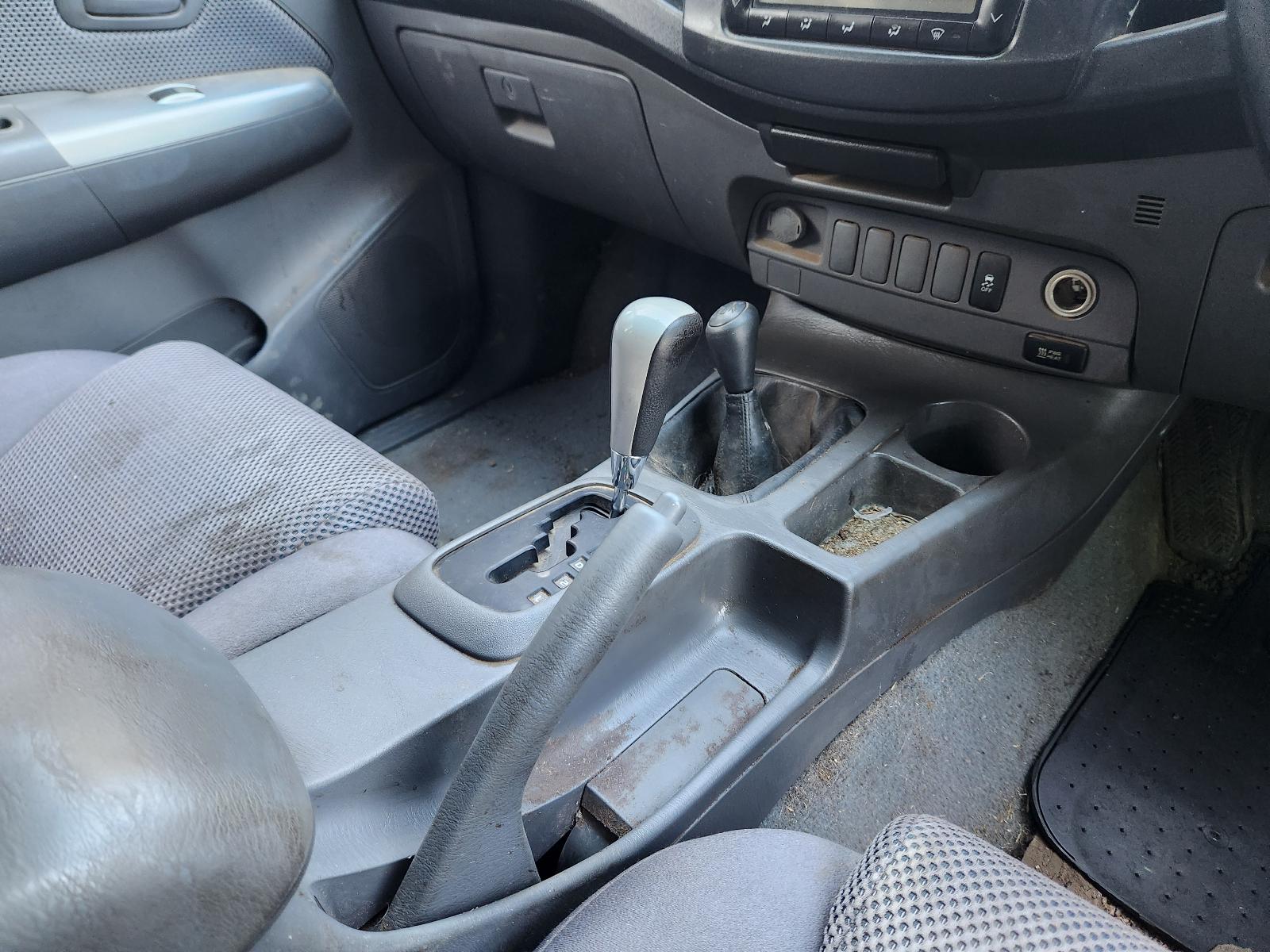 Toyota Hilux 2012 4 Door Utility View Toyota Hilux 2012 4 Door Utility