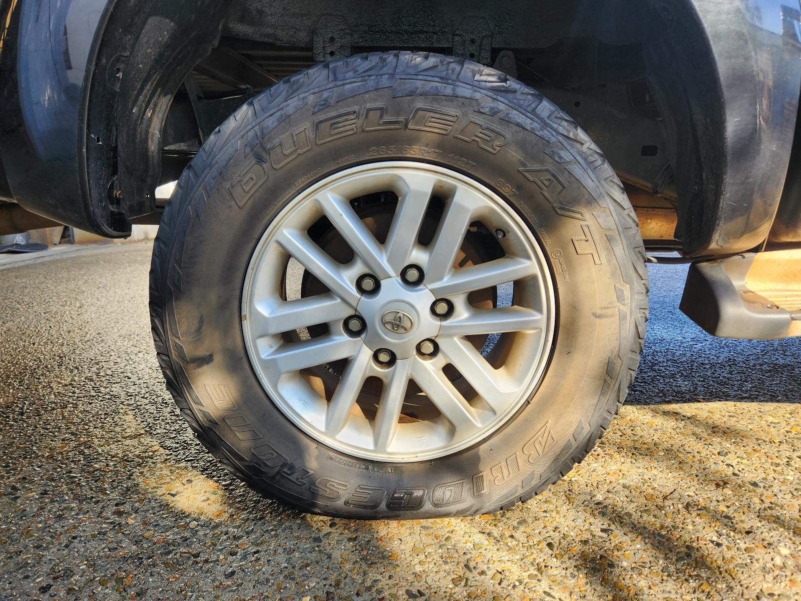 Toyota Hilux 2012 4 Door Utility View Toyota Hilux 2012 4 Door Utility
