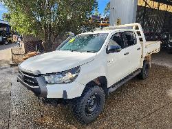 View Auto part Front Seat Toyota Hilux 2020