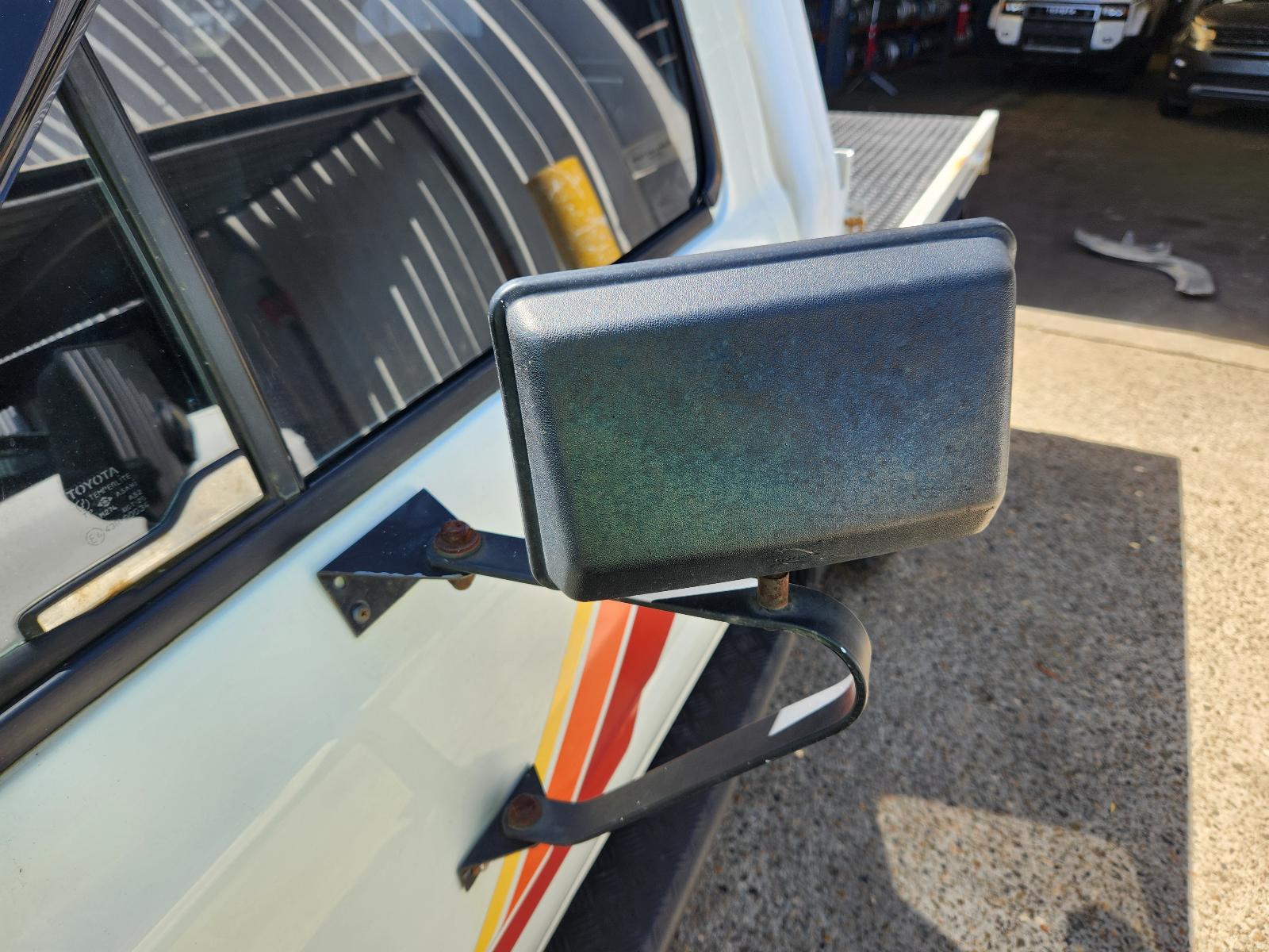 Toyota Hilux 1994 2 Door Pickup View Toyota Hilux 1994 2 Door Pickup