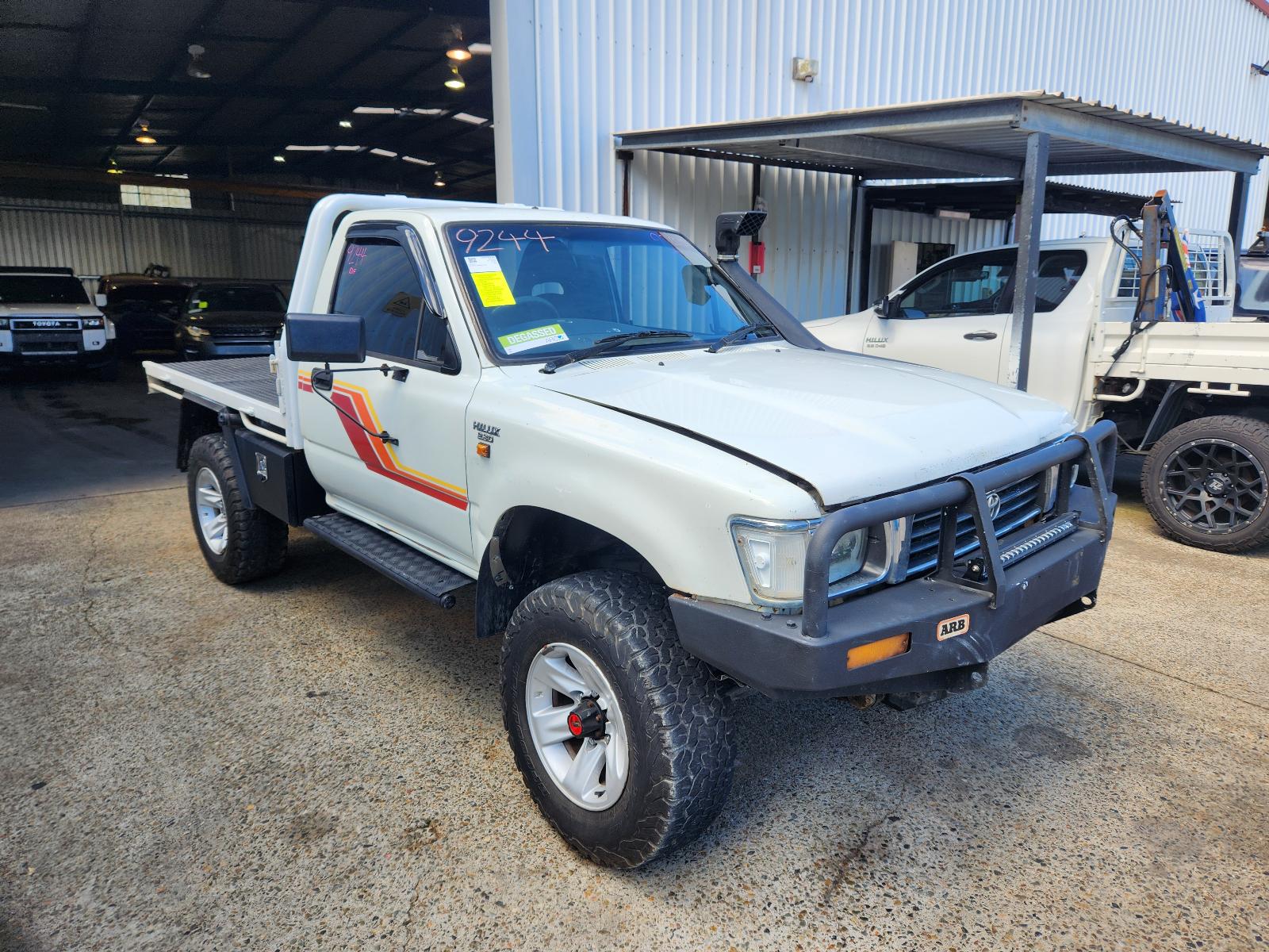 Toyota Hilux 1994 2 Door Pickup View Toyota Hilux 1994 2 Door Pickup