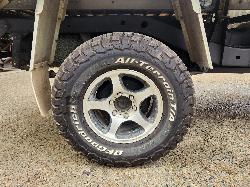 View Toyota Hilux 2000 2 Door Pickup