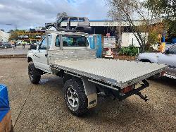 View Toyota Hilux 2000 2 Door Pickup