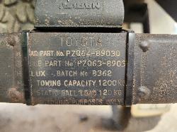 View Toyota Hilux 2000 2 Door Pickup