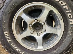 View Toyota Hilux 2000 2 Door Pickup