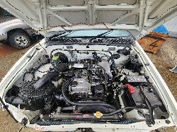 View Toyota Hilux 2000 2 Door Pickup
