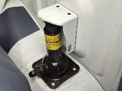 View Toyota Hilux 2000 2 Door Pickup