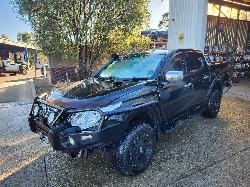 View Auto part Jack/Tool Kit Mitsubishi Triton 2016