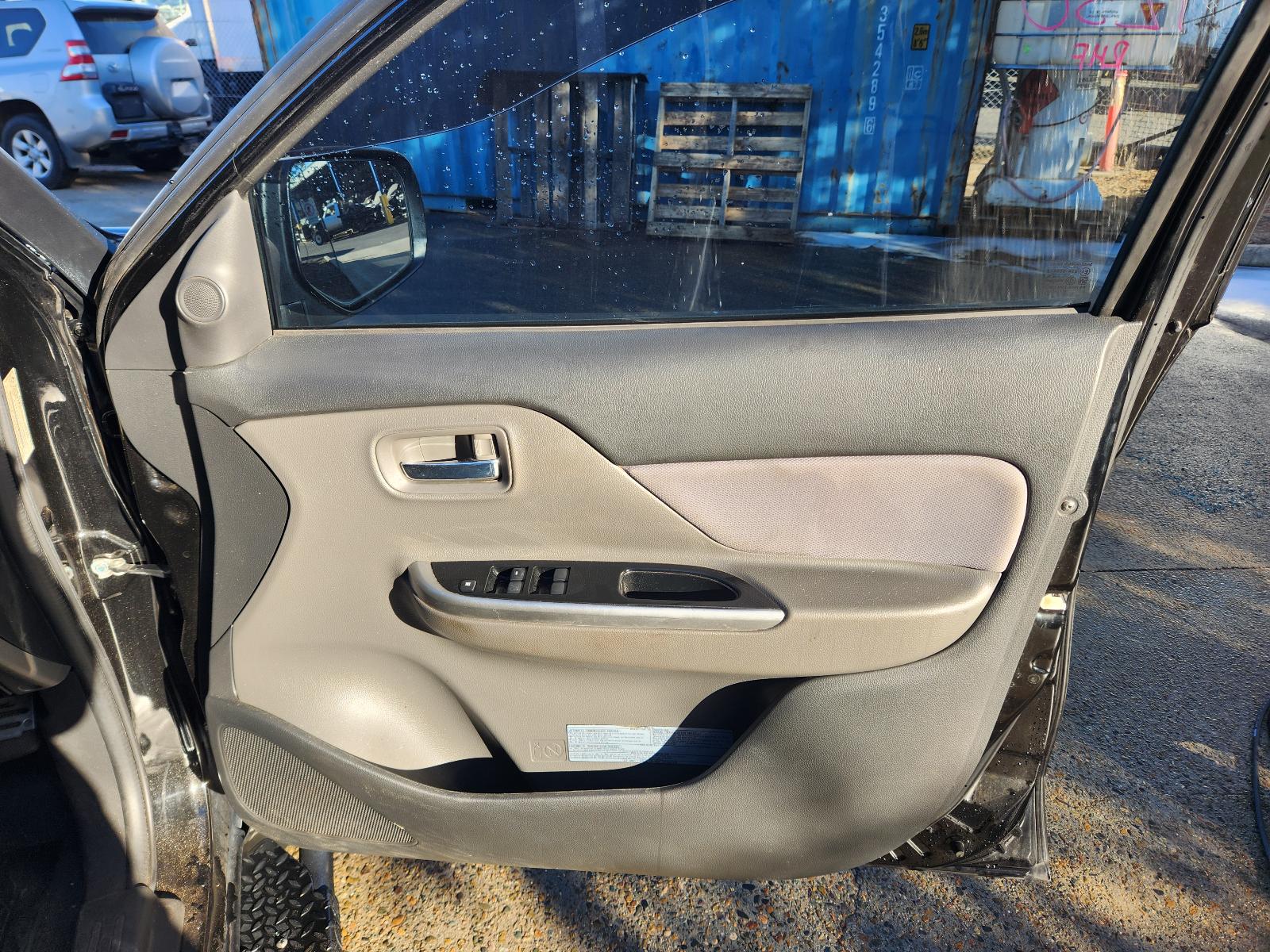 Mitsubishi Triton 2016 4 Door Utility View Mitsubishi Triton 2016 4 Door Utility
