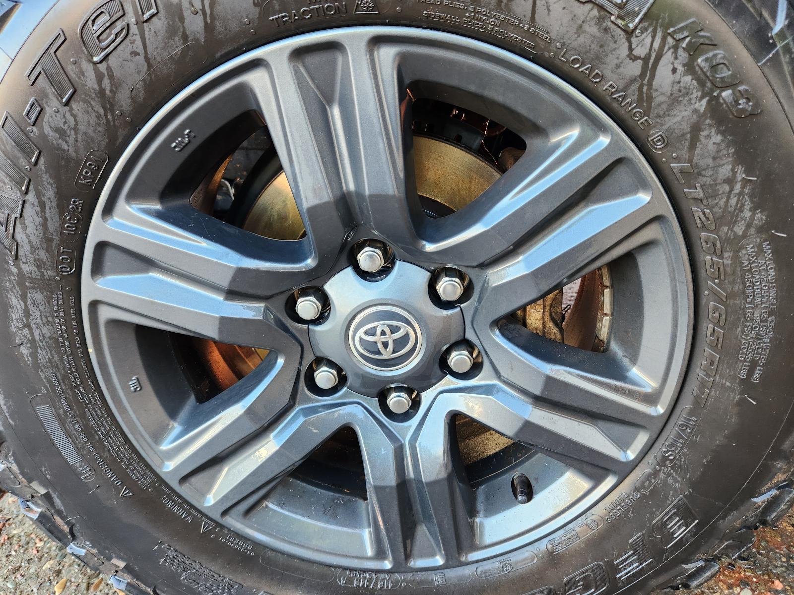 Toyota Hilux 2023 4 Door Pickup View Toyota Hilux 2023 4 Door Pickup