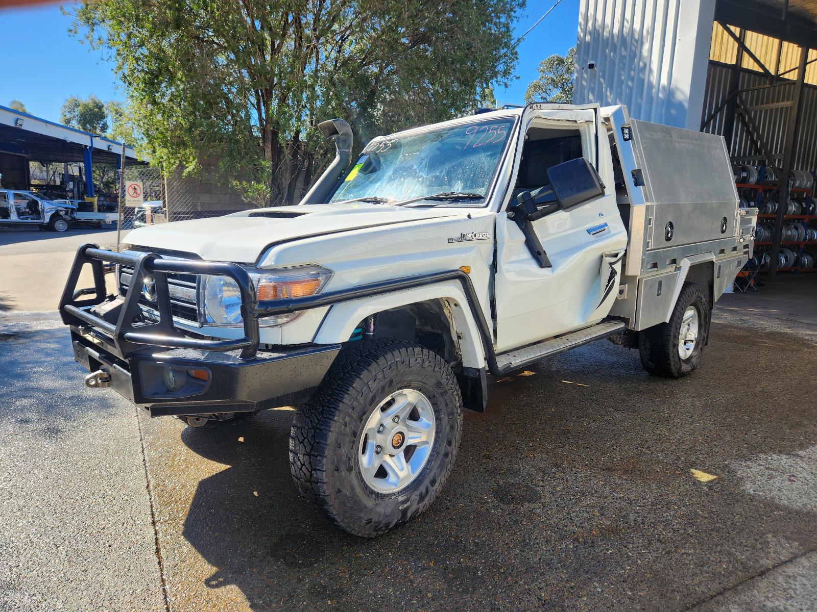 Image for a Toyota Landcruiser 2012 2 Door Pickup