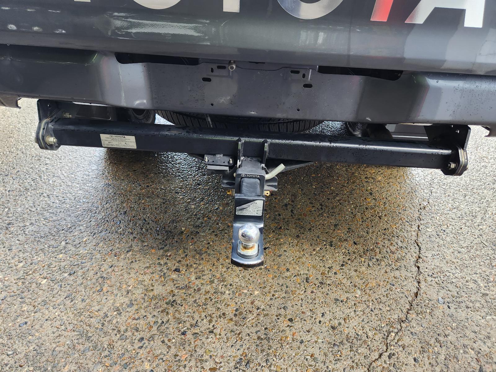 Toyota Hilux 2012 4 Door Utility View Toyota Hilux 2012 4 Door Utility