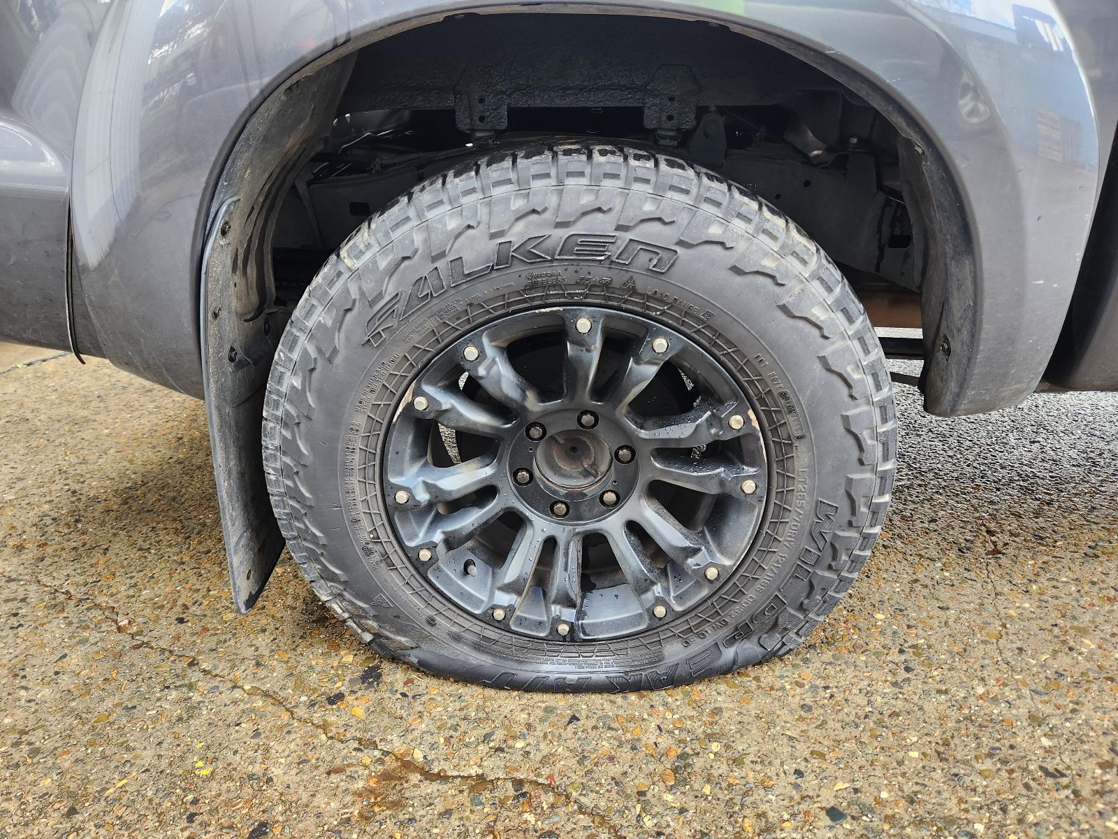 Toyota Hilux 2012 4 Door Utility View Toyota Hilux 2012 4 Door Utility