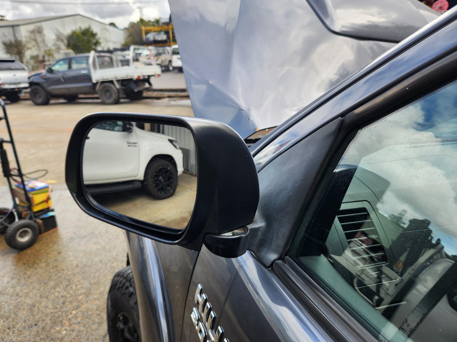 Toyota Hilux 2012 4 Door Utility View Toyota Hilux 2012 4 Door Utility