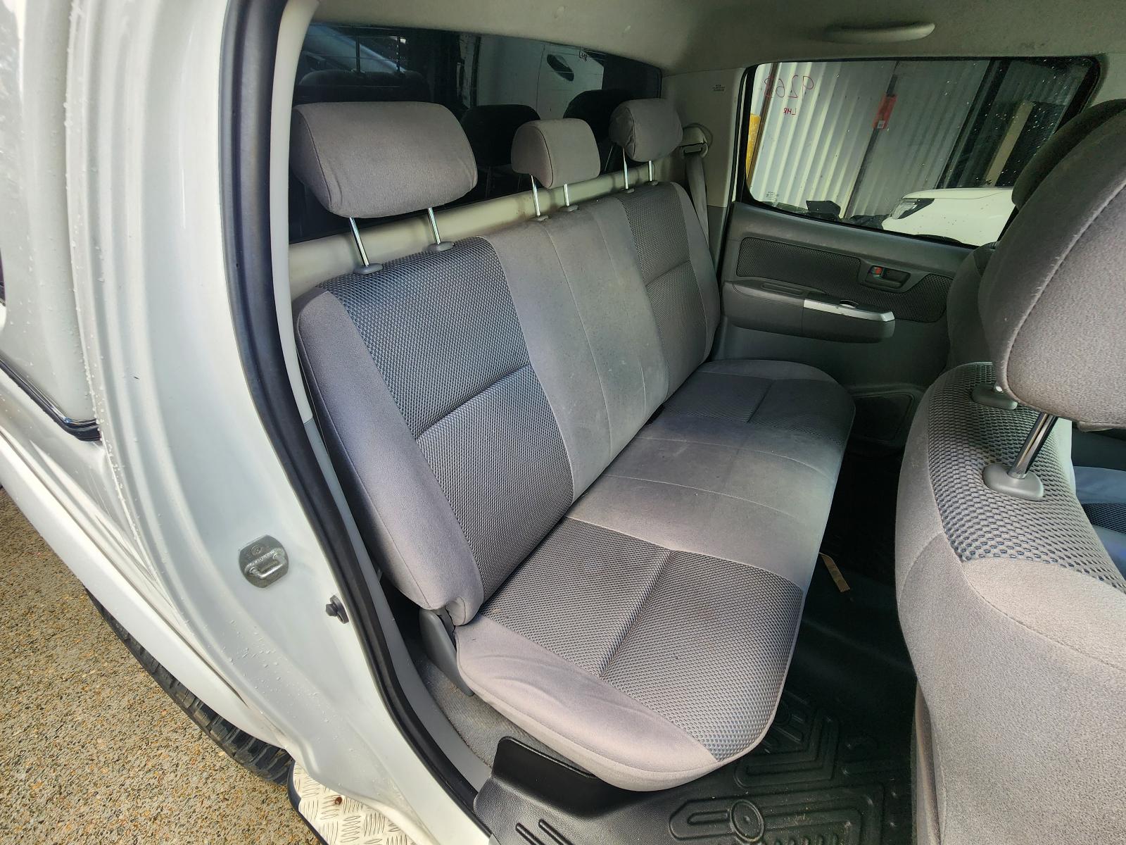 Toyota Hilux 2011 4 Door Utility View Toyota Hilux 2011 4 Door Utility