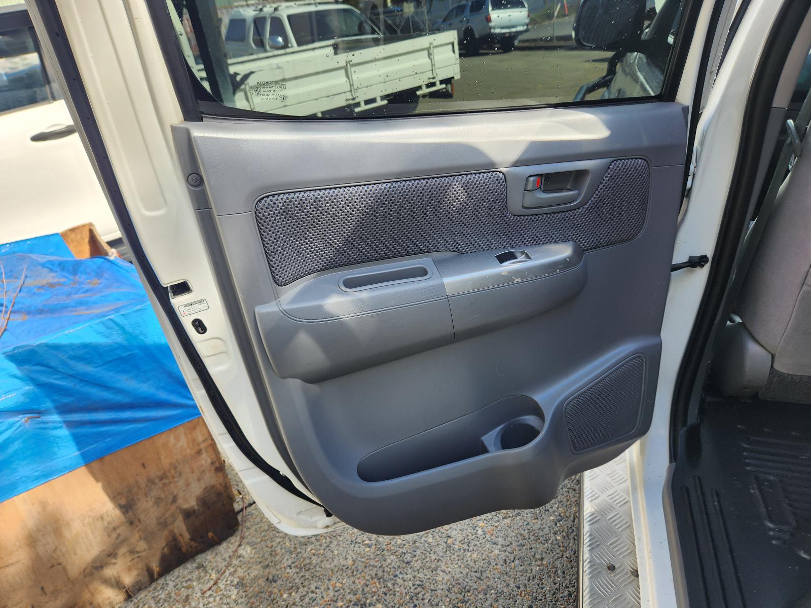 Toyota Hilux 2011 4 Door Utility View Toyota Hilux 2011 4 Door Utility