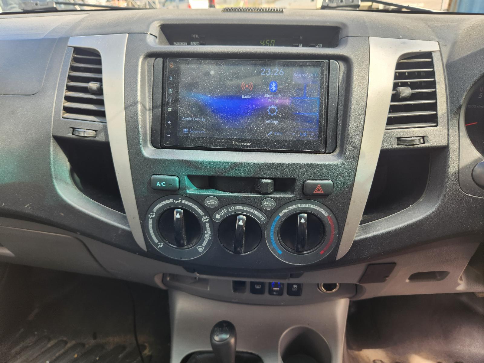 Toyota Hilux 2011 4 Door Utility View Toyota Hilux 2011 4 Door Utility
