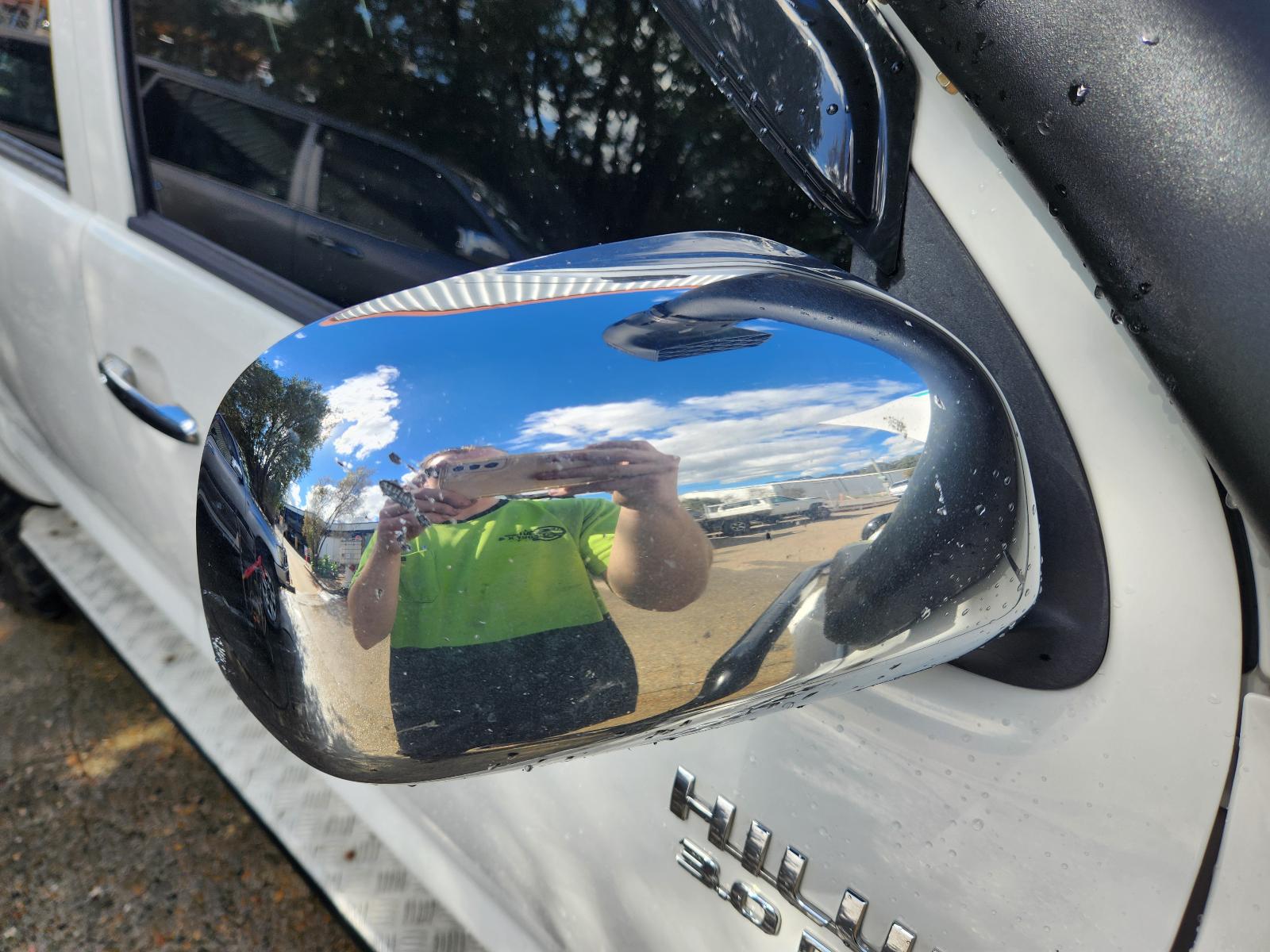 Toyota Hilux 2011 4 Door Utility View Toyota Hilux 2011 4 Door Utility