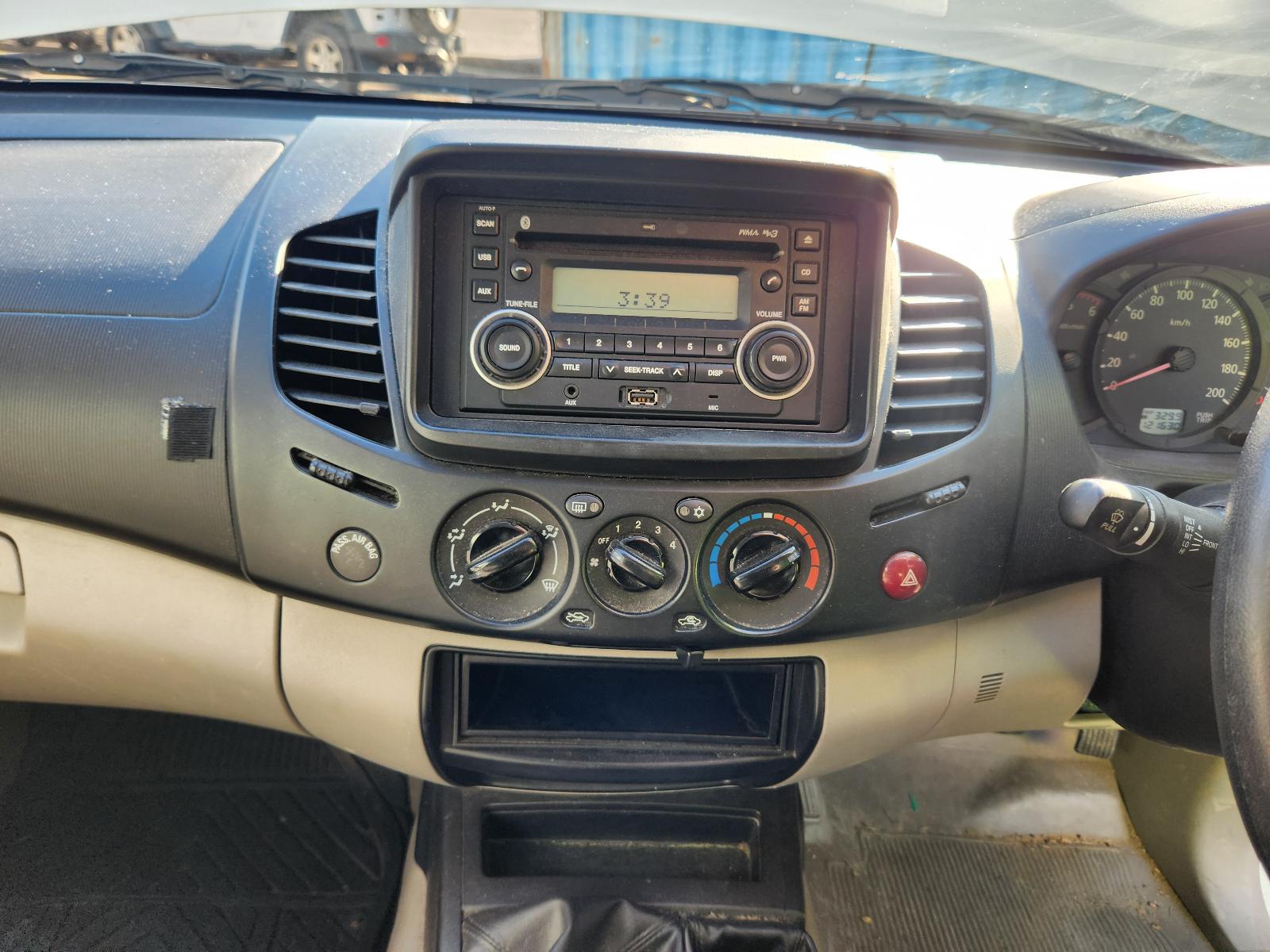 View Mitsubishi Triton 2012 4 Door Utility
