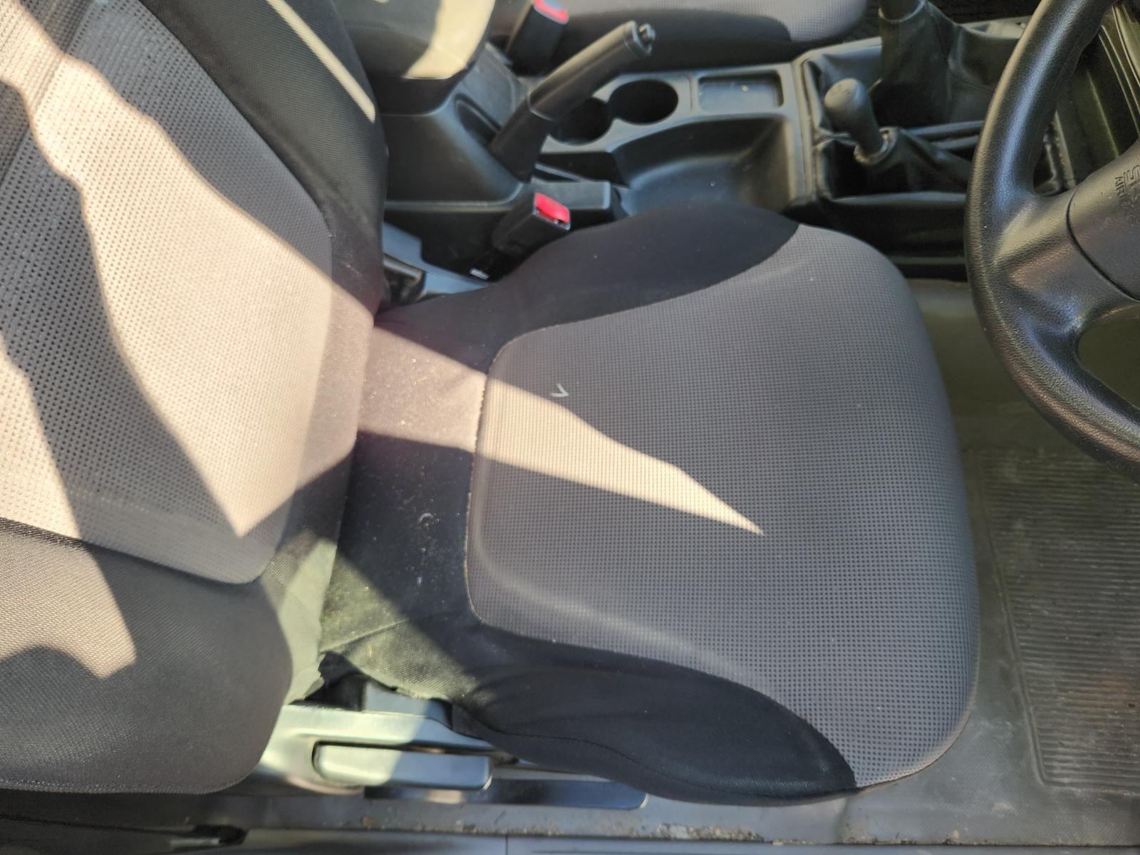 View Mitsubishi Triton 2012 4 Door Utility
