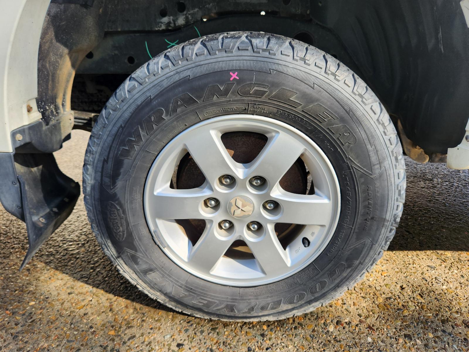 View Mitsubishi Triton 2012 4 Door Utility