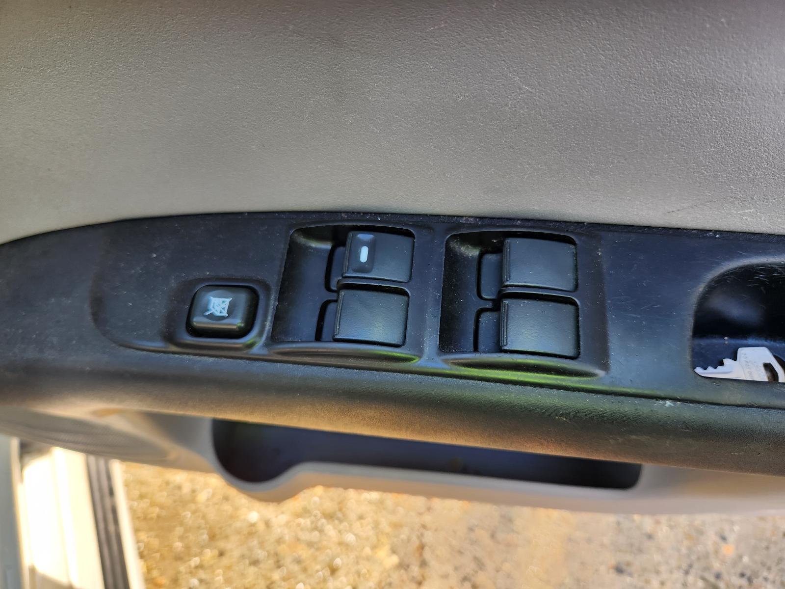 View Mitsubishi Triton 2012 4 Door Utility
