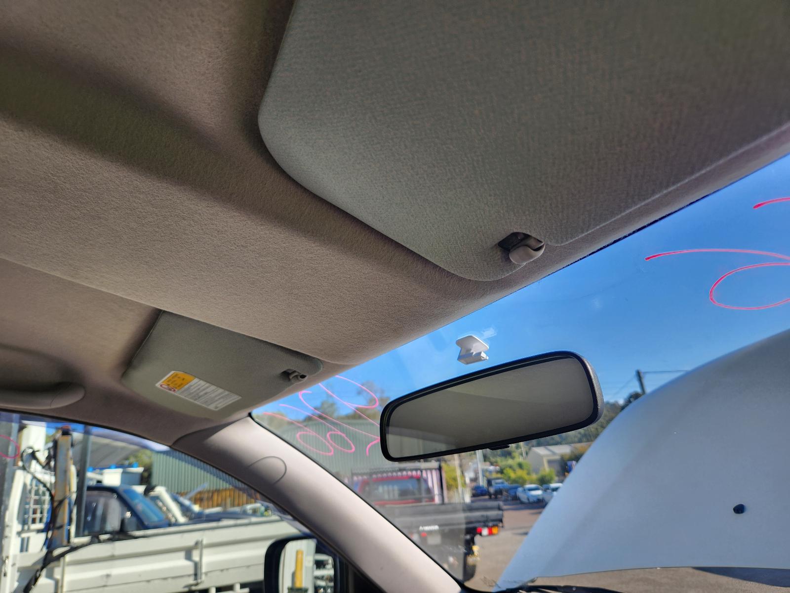 View Mitsubishi Triton 2012 4 Door Utility