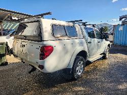 View Mitsubishi Triton 2012 4 Door Utility
