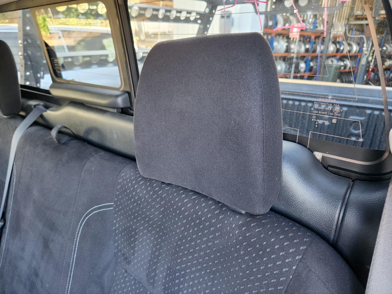 Nissan Navara 2015 4 Door Utility View Nissan Navara 2015 4 Door Utility