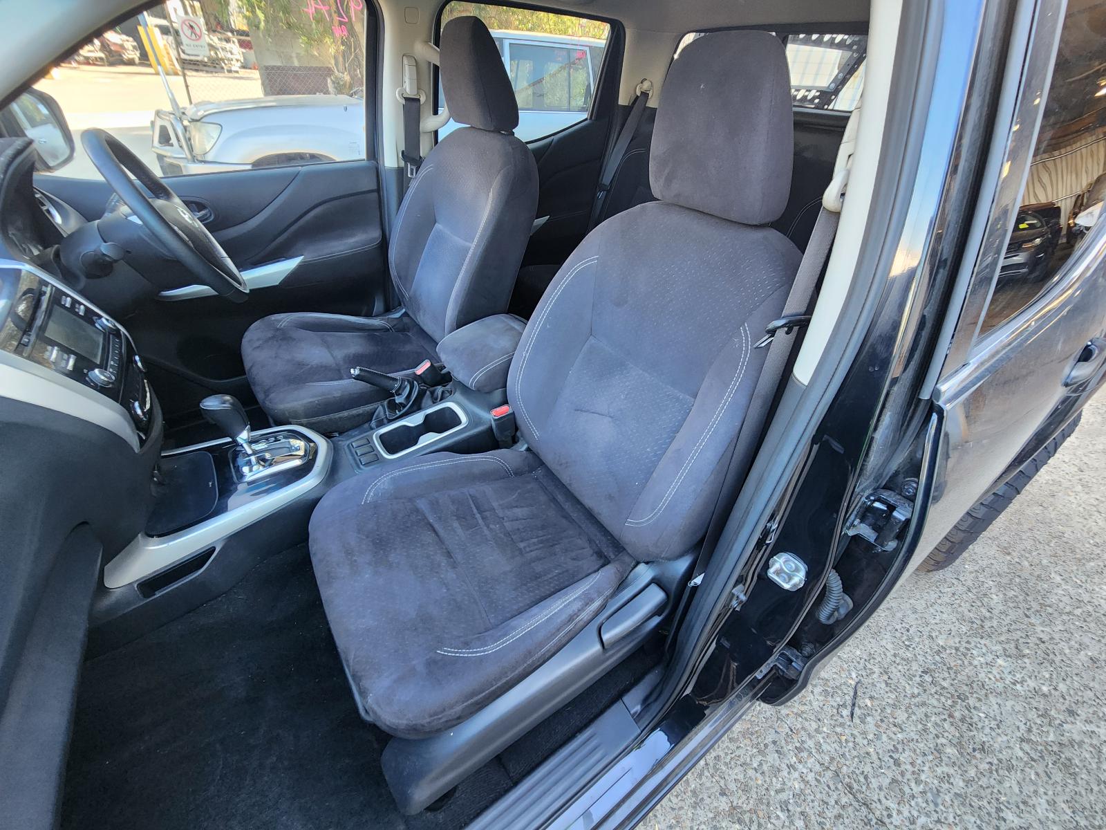 Nissan Navara 2015 4 Door Utility View Nissan Navara 2015 4 Door Utility