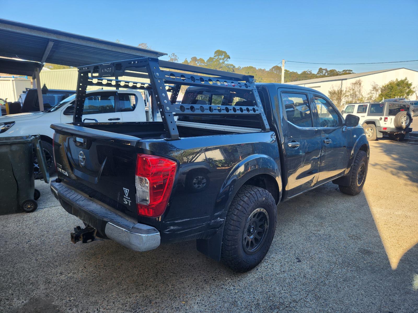 Nissan Navara 2015 4 Door Utility View Nissan Navara 2015 4 Door Utility
